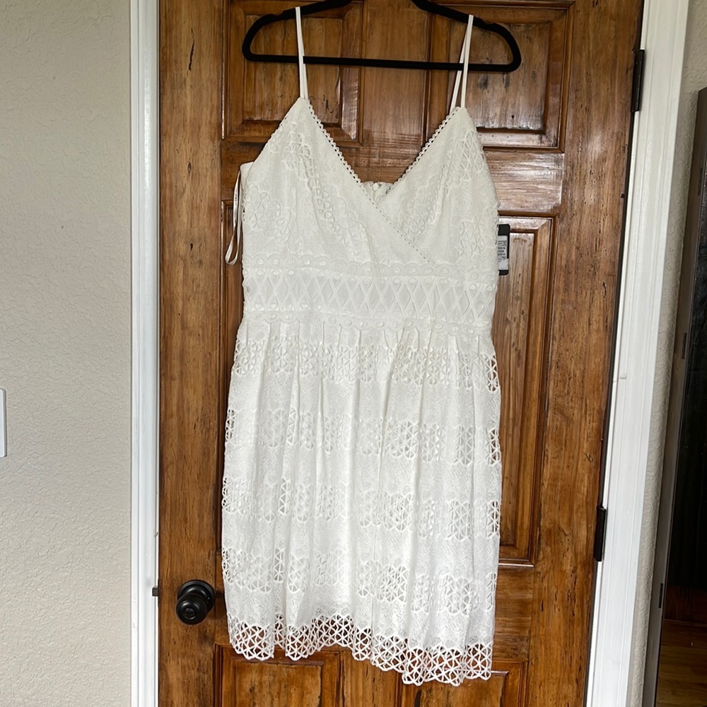Guess white lace dress sz 16 new with tags